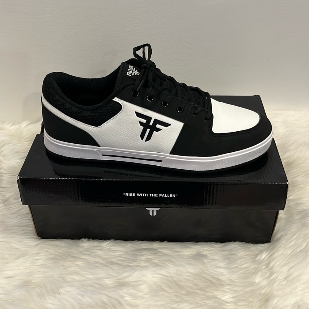 Fallen Patriot Skate Shoes 10.5 Black White Leather Sneakers